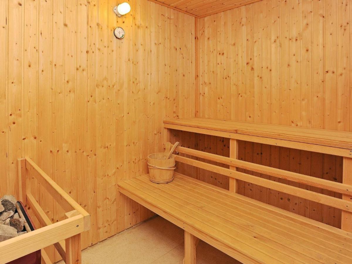 12 Person Holiday Home In Ullerslev Buitenkant foto